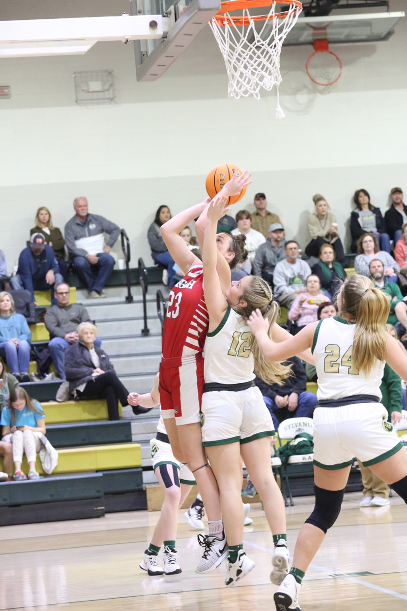 PISGAH<br>CONTINUES WINNING STREAK