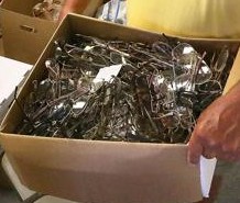 Unclaimed Baggage Donates Eyeglasses