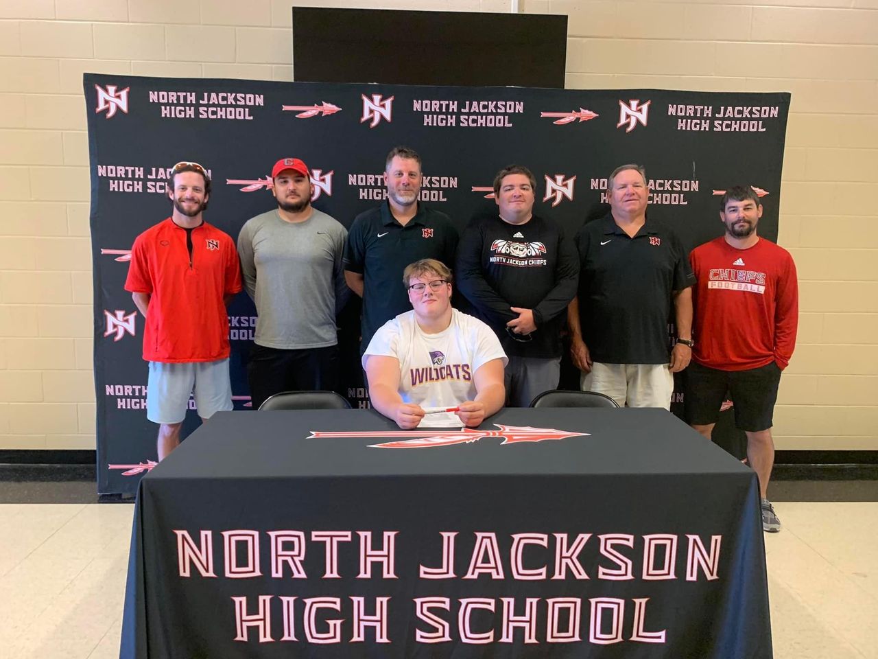 NORTH JACKSON’S KING SIGNS WITH BETHEL UNIVERSITY