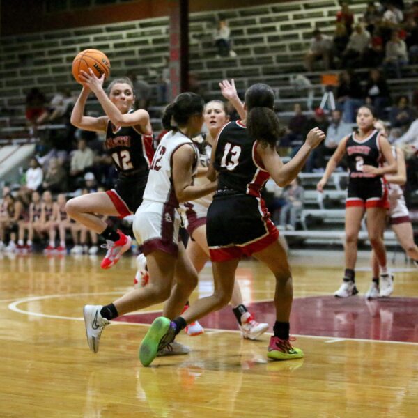 North Jackson Girls Rally For Win Over Section